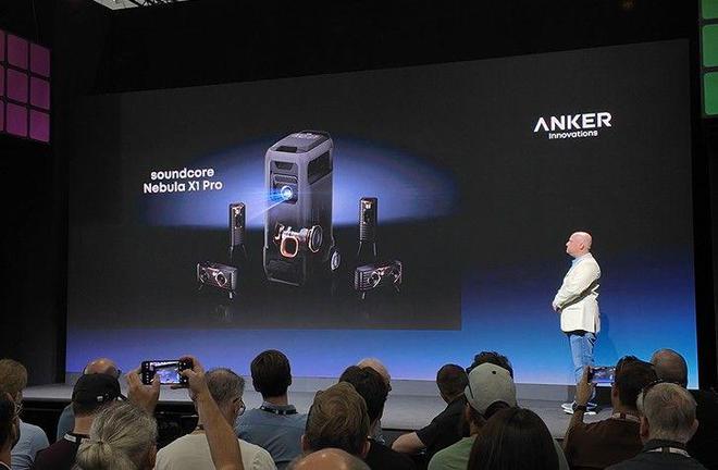 率先出牌！强悍充电产品外这款派对神器太酷了pg电子中文模拟器Anker安克IFA25(图4)